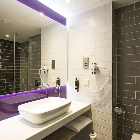 Express - - Centre Hotel Fribourg im Breisgau